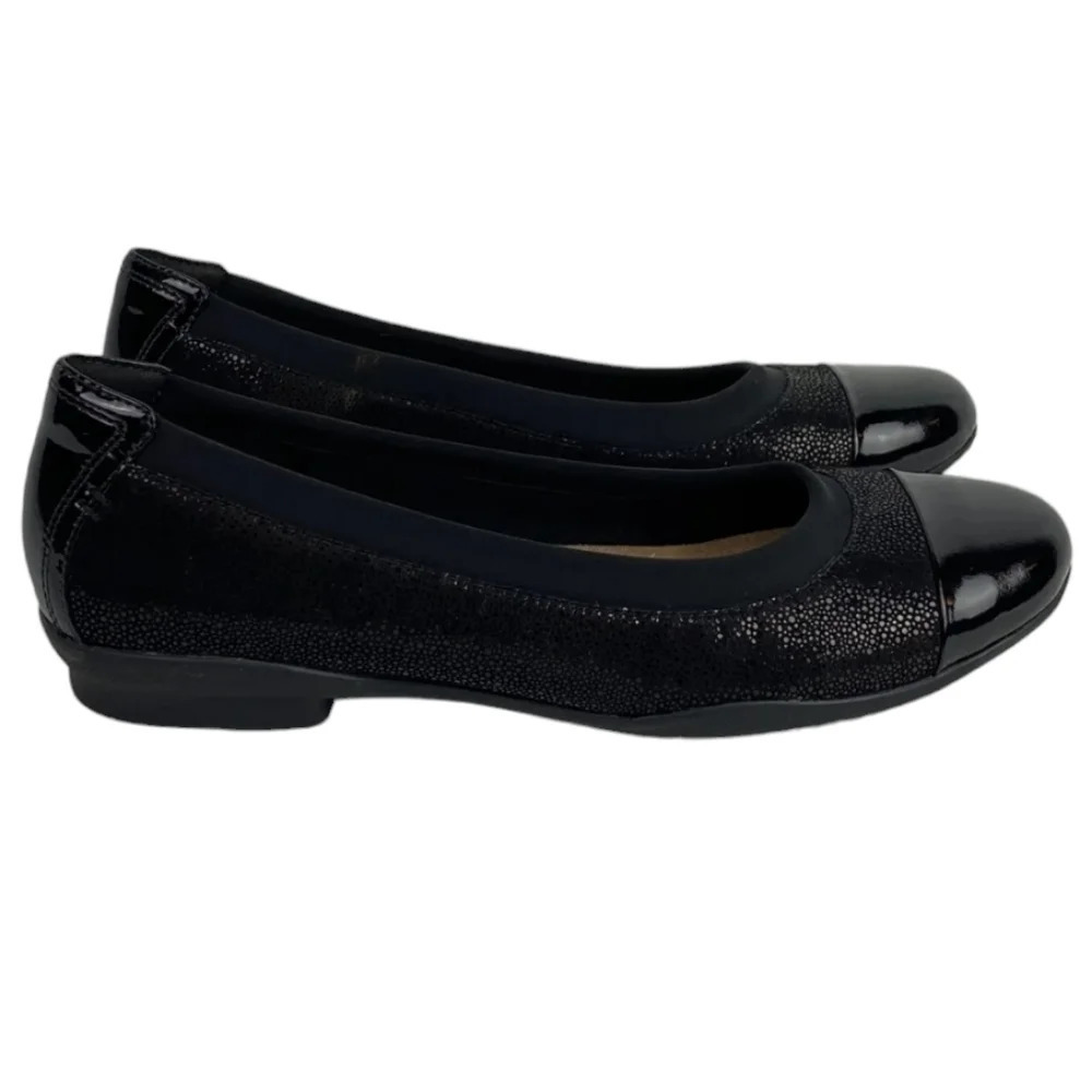 Black Patent Cap-Toe Women's Ballet Flats